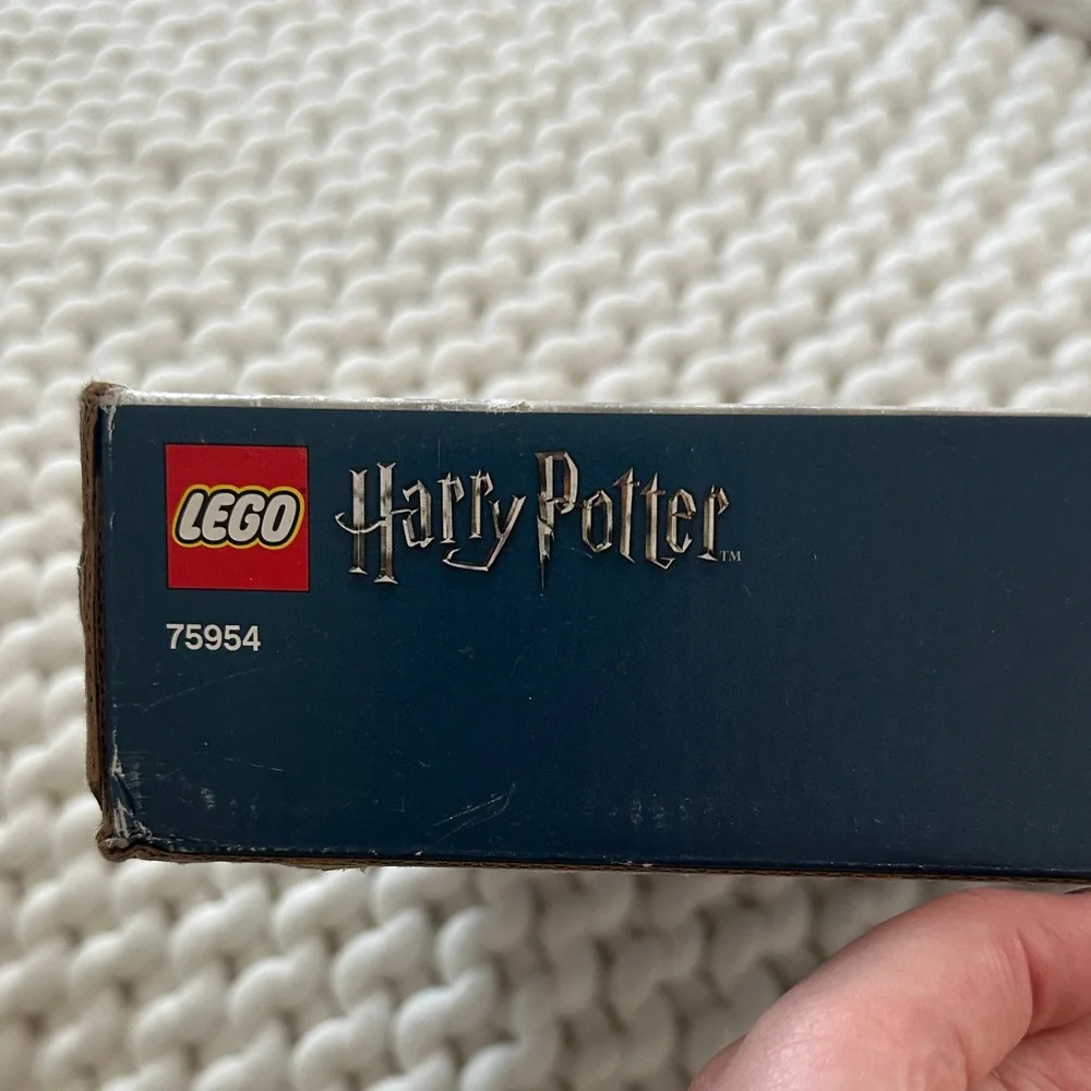 Lego Harry Potter Hogwarts Great Hall Boxed Set - Tan, Black, Blue